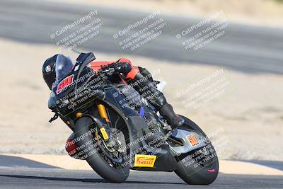 media/Dec-07-2025-CVMA (Sun) [[3e7d2de5dc]]/Race 6-The Shootout/